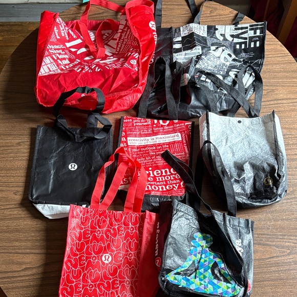 Lululemon Reusable Tote Lot of 7 Big and Small Bags - Picture 1 of 3